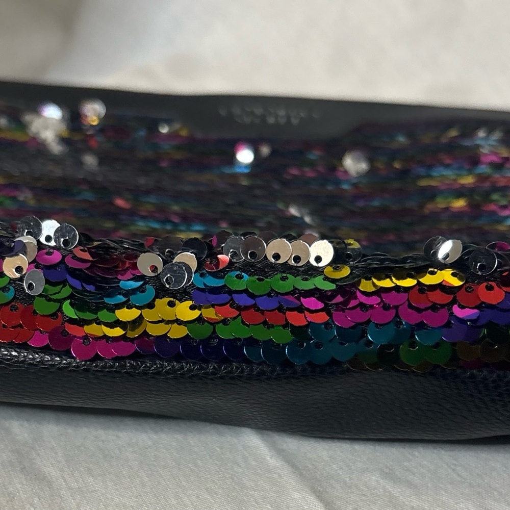 Set of 2 PINK Victoria's Secret Multicolor and Ipsy Gold Sequin Clutch Set- GUC - Picture 14 of 16